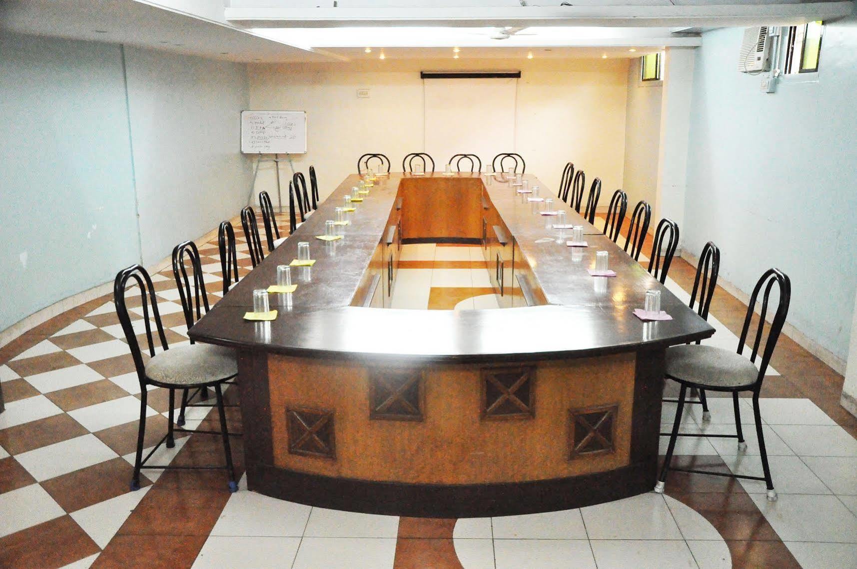 Hotel Sahara Aurangabad  Exterior photo