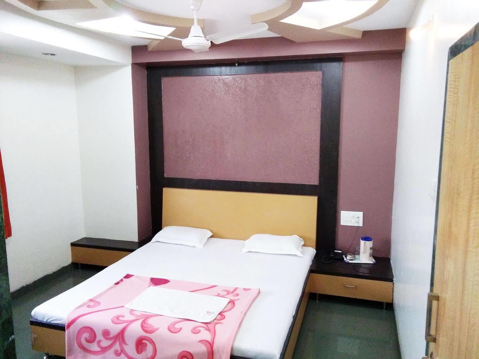 Hotel Sahara Aurangabad  Exterior photo